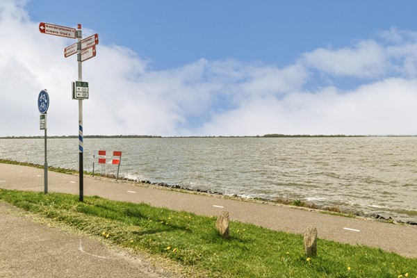 Medium property photo - Adriaen Blockstraat 44C, 1363 LT Almere